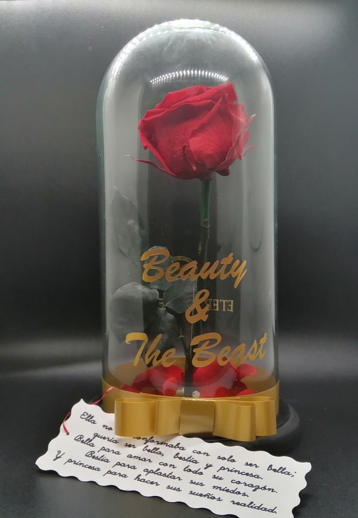 URNA DE CRISTAL XL CON UNA HERMOSA ROSA PRESERVADA RED BRIGHT PERSONALIZADA