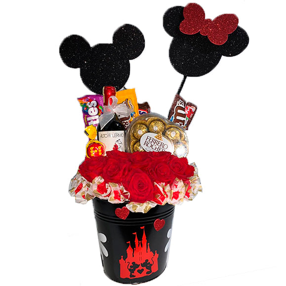 BALDE DE MICKEY MOUSE LLENO DE GOLOSINAS Y CHOCOLATES